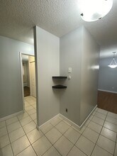 245 Kingsmere Blvd in Saskatoon, SK - Building Photo - Building Photo