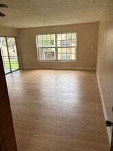 4211 NW 19th St in Lauderhill, FL - Building Photo - Building Photo