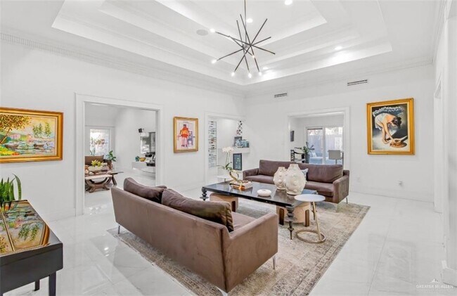 300 Kiwi Ave in McAllen, TX - Building Photo - Building Photo