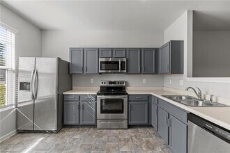 2505 Piering Dr in Stonecrest, GA - Building Photo - Building Photo