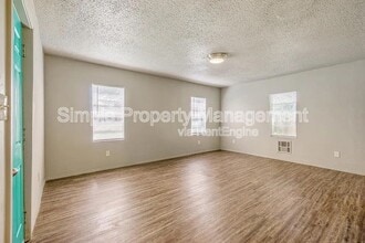 3225 NW 14th St in Oklahoma City, OK - Building Photo - Building Photo