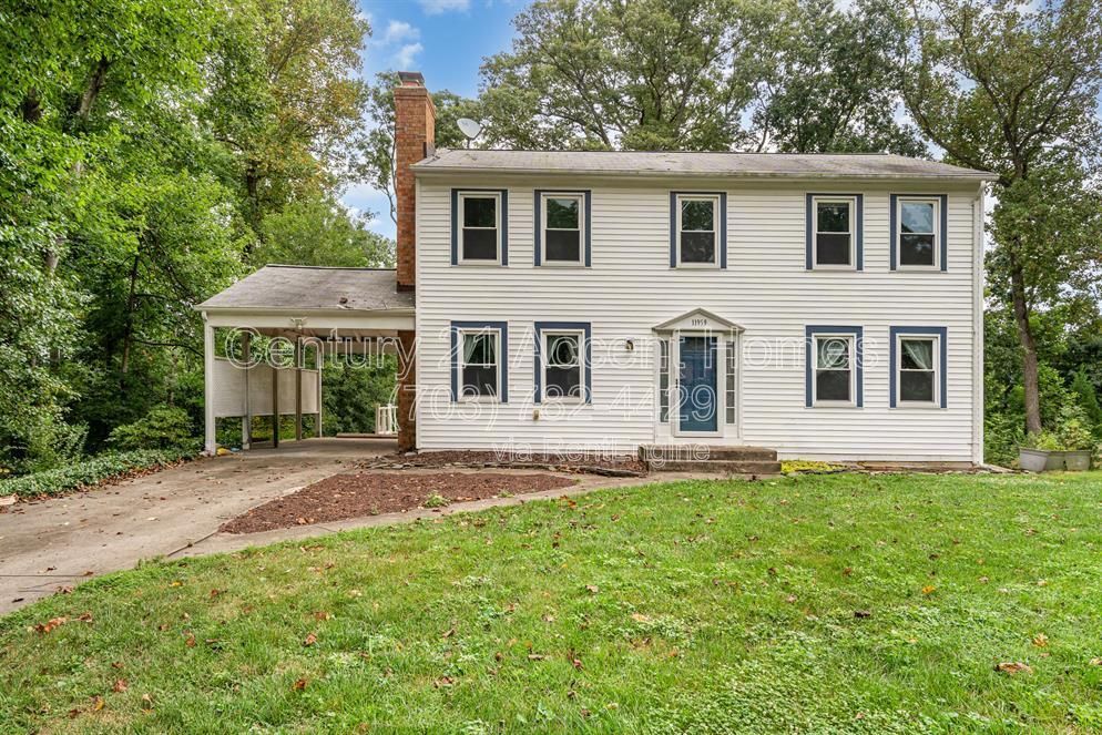 11959 Governors Ct in Woodbridge, VA - Building Photo