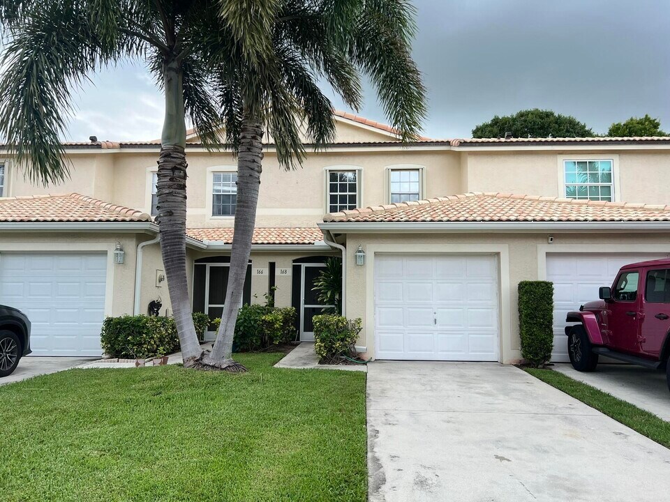 168 Timberwalk Trail in Jupiter, FL - Building Photo