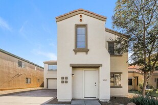 8345 W Hughes Dr in Tolleson, AZ - Building Photo