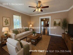 9809 S Broadway in St. Louis, MO - Building Photo - Building Photo
