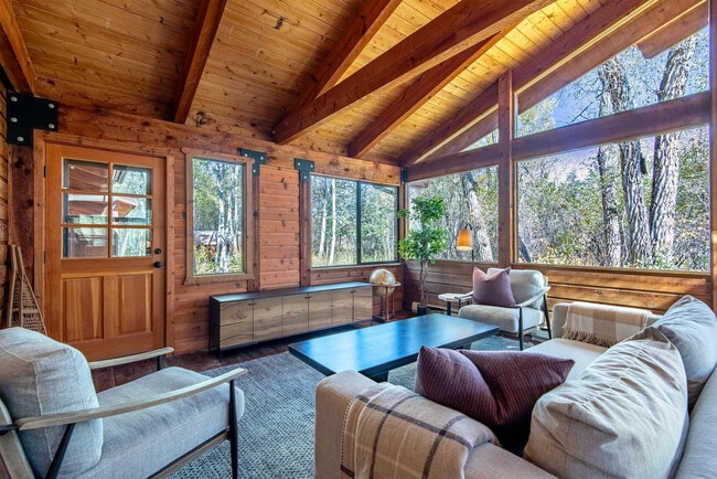 property at 529 Quaking Aspen Dr