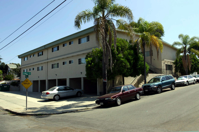 720 W Lewis St in San Diego, CA - Building Photo - Building Photo