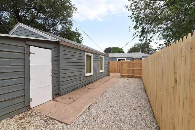 2006 29th St in Lubbock, TX - Building Photo - Building Photo