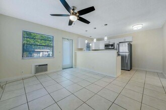 330 N J St in Lake Worth Beach, FL - Building Photo - Building Photo