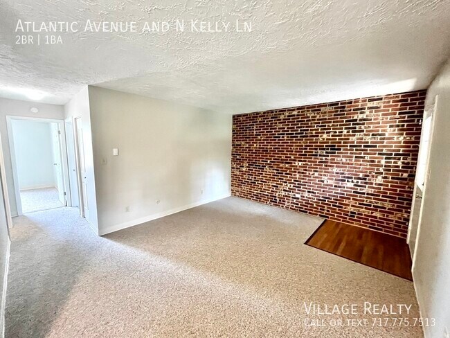 692 Atlantic Ave in Red Lion, PA - Building Photo - Building Photo