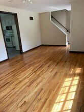 25 Regency Ct-Unit -25 Regency Court in Southington, CT - Building Photo - Building Photo