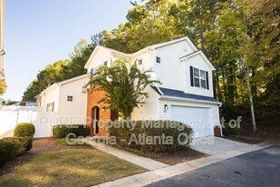 624 Bedford Ct in Woodstock, GA - Building Photo