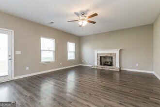 92 Moss Way in Cartersville, GA - Building Photo - Building Photo