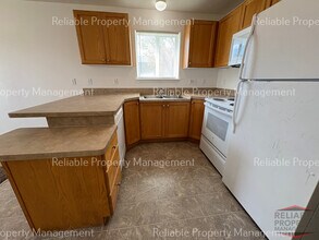 3723 Deloy Dr, Unit 1 in Idaho Falls, ID - Foto de edificio - Building Photo