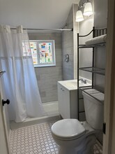 192 Victory Ln in Leetsdale, PA - Building Photo - Building Photo