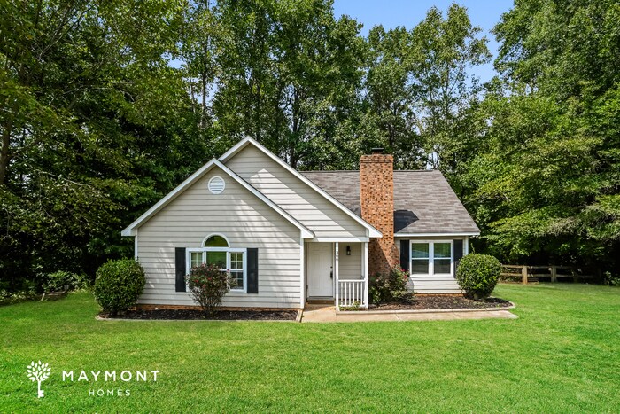 300 Brookside Dr in Monroe, NC - Building Photo