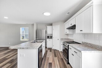 396 Hope Ln in Surf City, NC - Building Photo - Building Photo