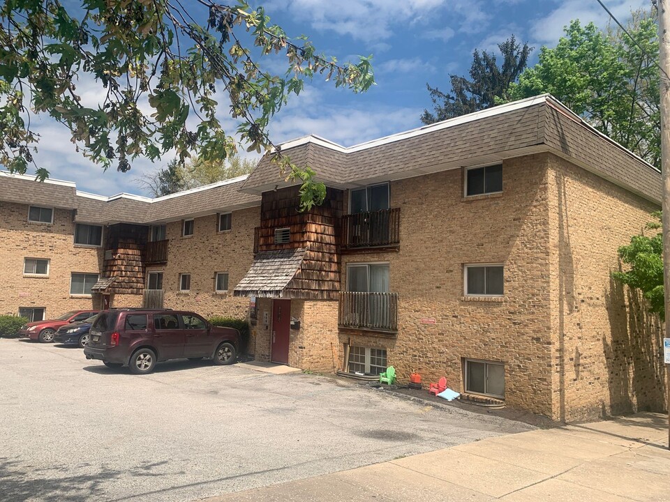 283 Park St Apt C in York, PA - Building Photo