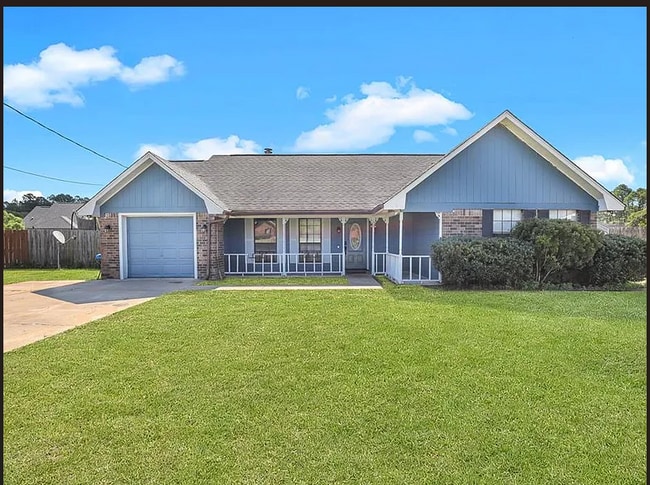 property at 906 Linwood Cir