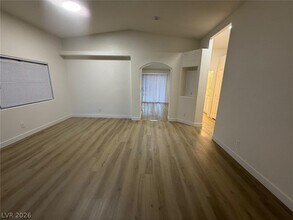 5247 Sugar Maple Ct in North Las Vegas, NV - Building Photo - Building Photo