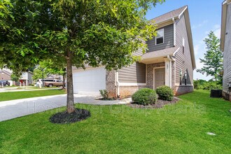 192 Daisy Cir in Mcdonough, GA - Foto de edificio - Building Photo