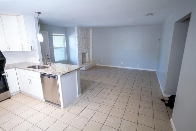 9703 Roxanna Dr in Austin, TX - Building Photo - Building Photo