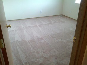 16419 Sundance Ave SE in Yelm, WA - Foto de edificio - Building Photo