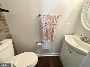 14069 Madrigal Dr in Woodbridge, VA - Building Photo - Building Photo