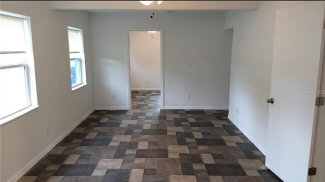 803 E Hart St, Unit 805 (right) in Groveland, FL - Building Photo - Building Photo