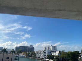 7118 Bonita Dr in Miami Beach, FL - Building Photo