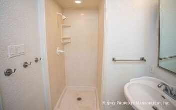 5502 9th St in Lubbock, TX - Building Photo - Building Photo