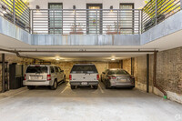 3 Story Luxury Residence – French Quarter in New Orleans, LA - Foto de edificio - Building Photo