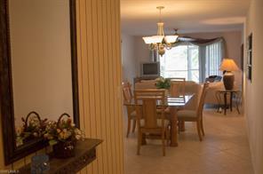 28861 Bermuda Lago Ct-Unit -101 in Bonita Springs, FL - Foto de edificio - Building Photo