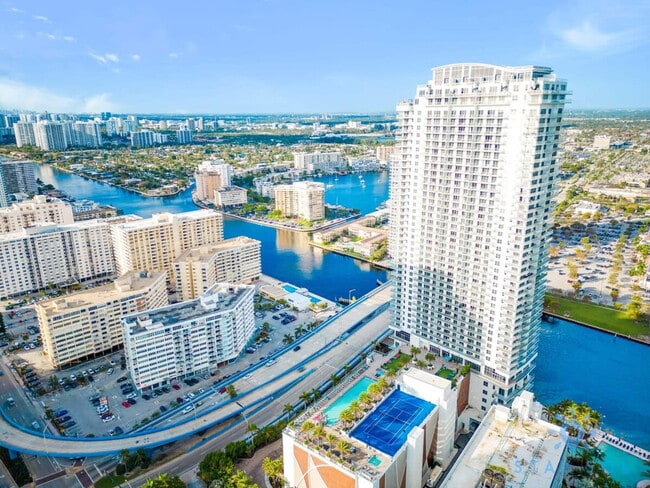 4010 S Ocean Dr, Unit SI ID1227204P in Hollywood, FL - Building Photo - Building Photo