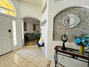 400 Montara Dr in Davenport, FL - Building Photo - Building Photo