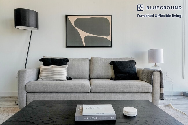 501 Brazos St in Austin, TX - Foto de edificio - Building Photo