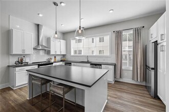 1336 Breezy St SE in Atlanta, GA - Building Photo - Building Photo