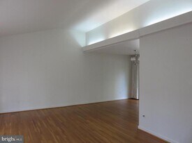 6315 Carnegie Dr in Bethesda, MD - Building Photo