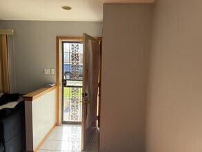 18019 Ravisloe Terrace in Country Club Hills, IL - Building Photo - Building Photo