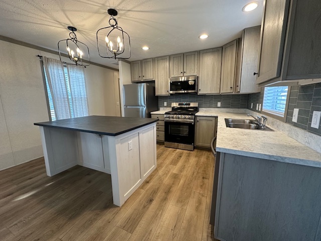 319 Wyoming in Belleville, MI - Building Photo