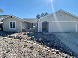 3256 Carr Dr in Oceanside, CA - Building Photo