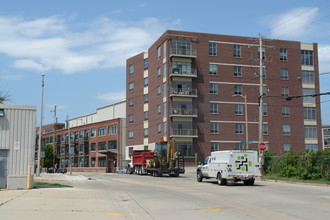 Water Street Lofts in Milwaukee, WI - Building Photo - Building Photo