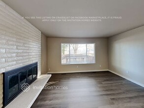 22303 4th Pl W in Bothell, WA - Foto de edificio - Building Photo