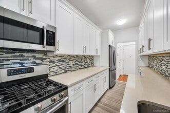 37-16 83rd St in Queens, NY - Building Photo - Building Photo