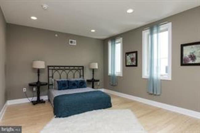 property at 317 Dupont St