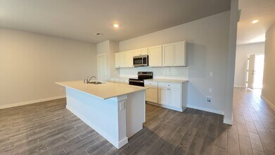 17030 Buck Cir in Newalla, OK - Building Photo - Building Photo