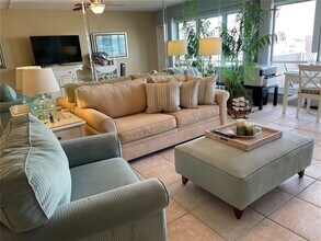 1621 Gulf Blvd in Clearwater, FL - Building Photo - Building Photo
