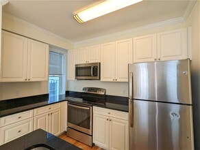 2 Chauncy St, Unit 19 in Cambridge, MA - Building Photo - Building Photo