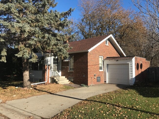 property at 623 N 21st St