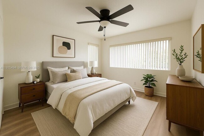 350 84th St in Miami Beach, FL - Foto de edificio - Building Photo